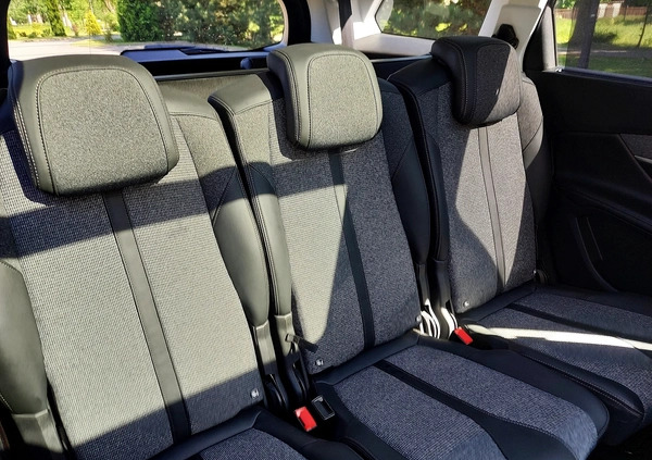 Peugeot 5008 cena 79500 przebieg: 162000, rok produkcji 2019 z Pionki małe 742